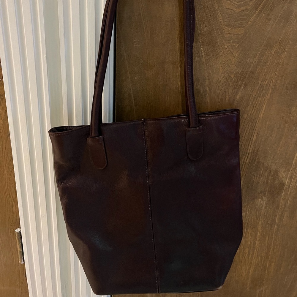 NWOT Rare Hobo Brown Leather Bag W Dust Bag